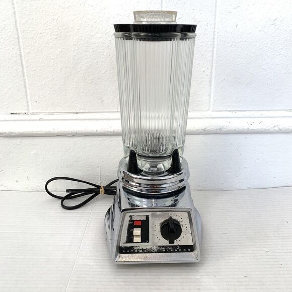 Vtg Warning Automatic Blender Glass Pitcher Lid Chrome Base Motor Model 1067 MCM - Picture 1 of 16